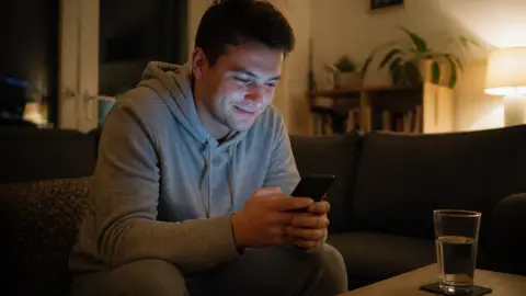 Grindr-gesprek: hoe je een gesprek begint zonder opdringerig over te komen